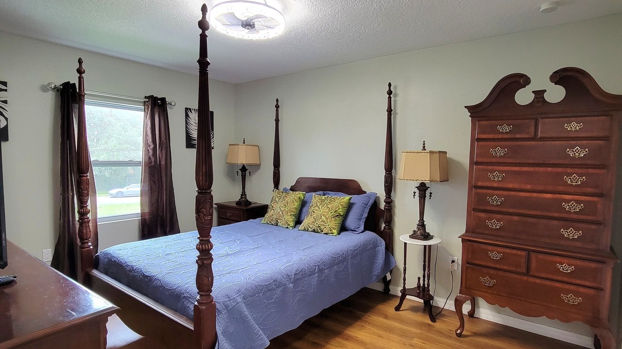 Photo of Bedroom in Poinciana