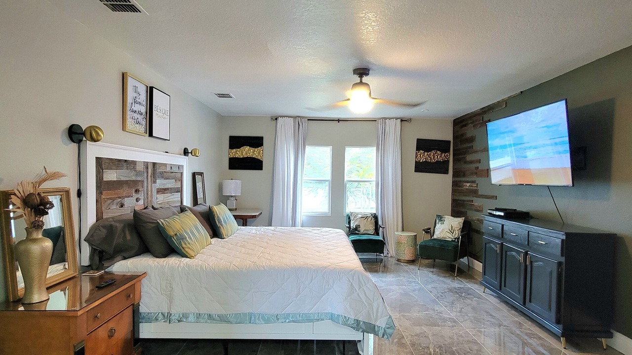 Photo of Bedroom in Poinciana