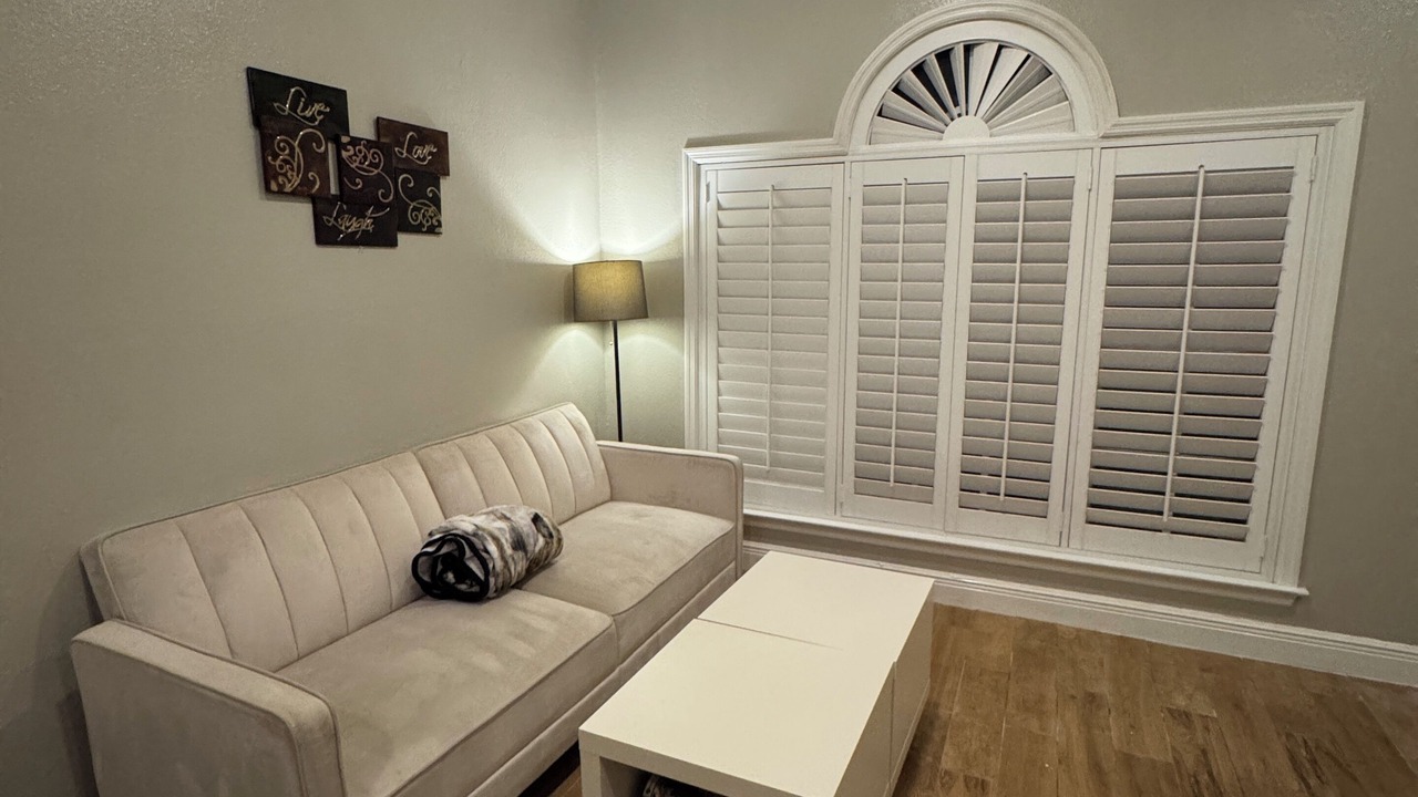 Photo of Livingroom in Willow Bend