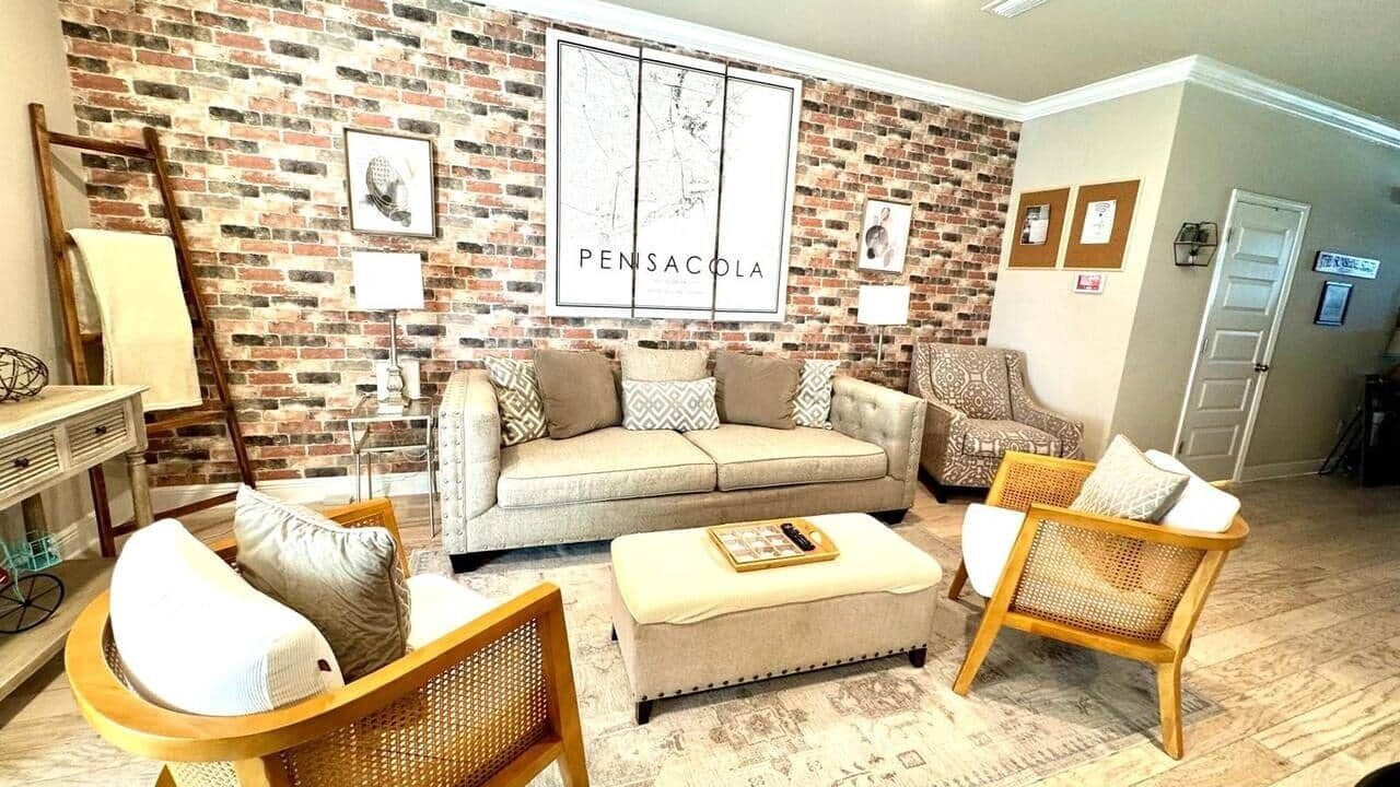 Photo of Livingroom in South Pensacola