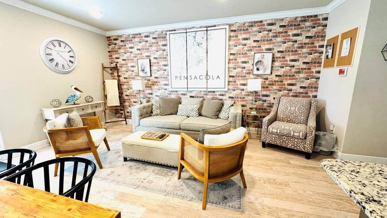 Photo of Livingroom in South Pensacola