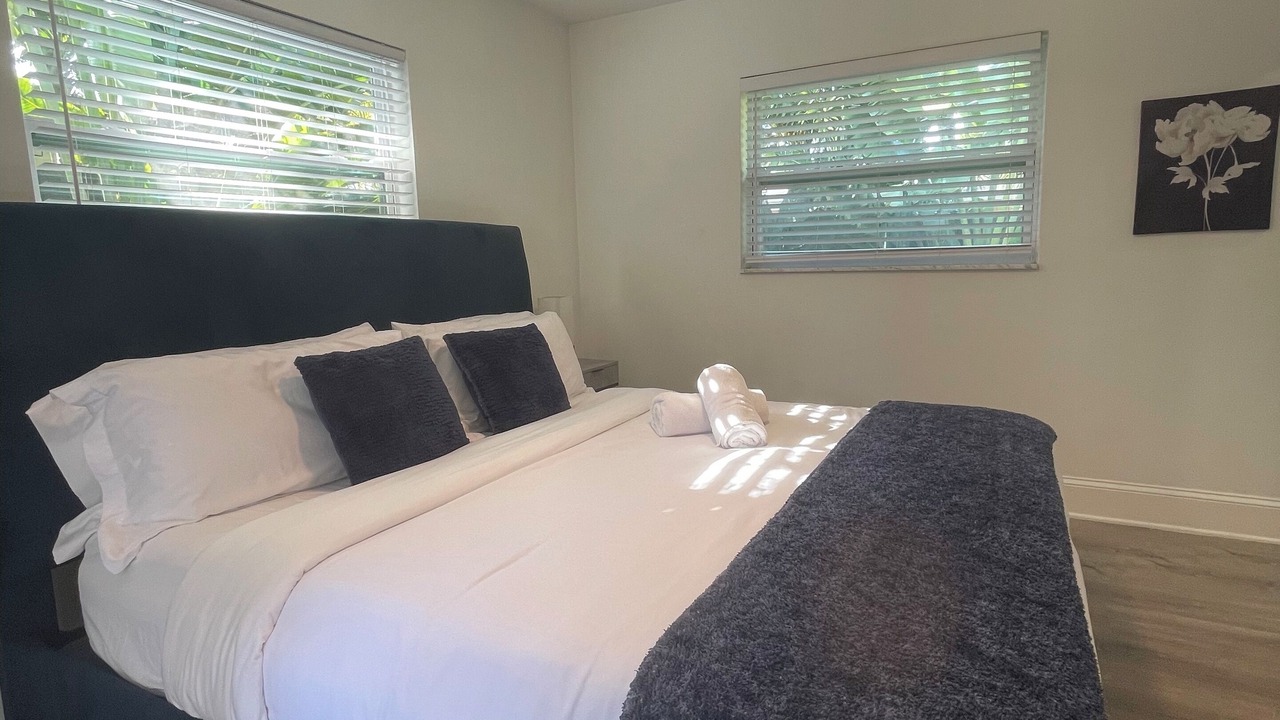 Photo of Bedroom in South Middle River