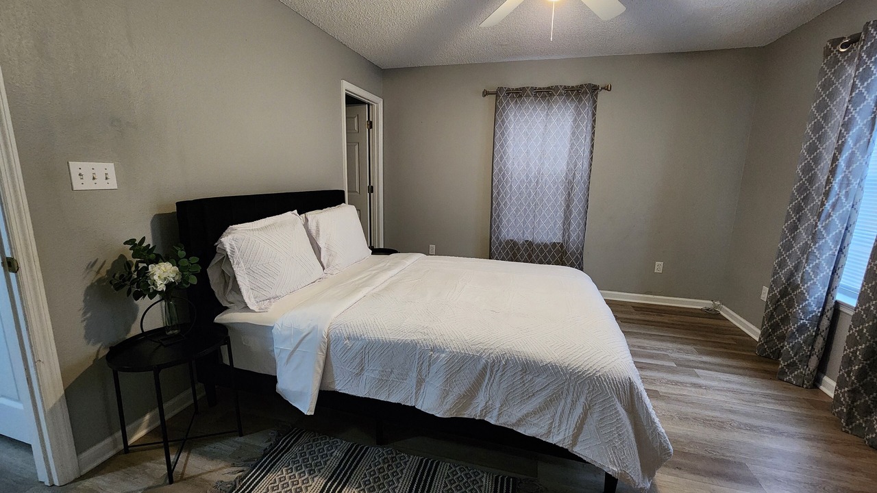 Photo of Bedroom in Tallahassee
