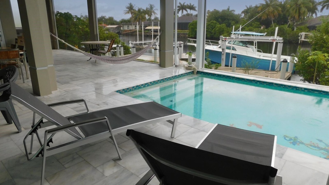 Photo of Outdoor in Naples