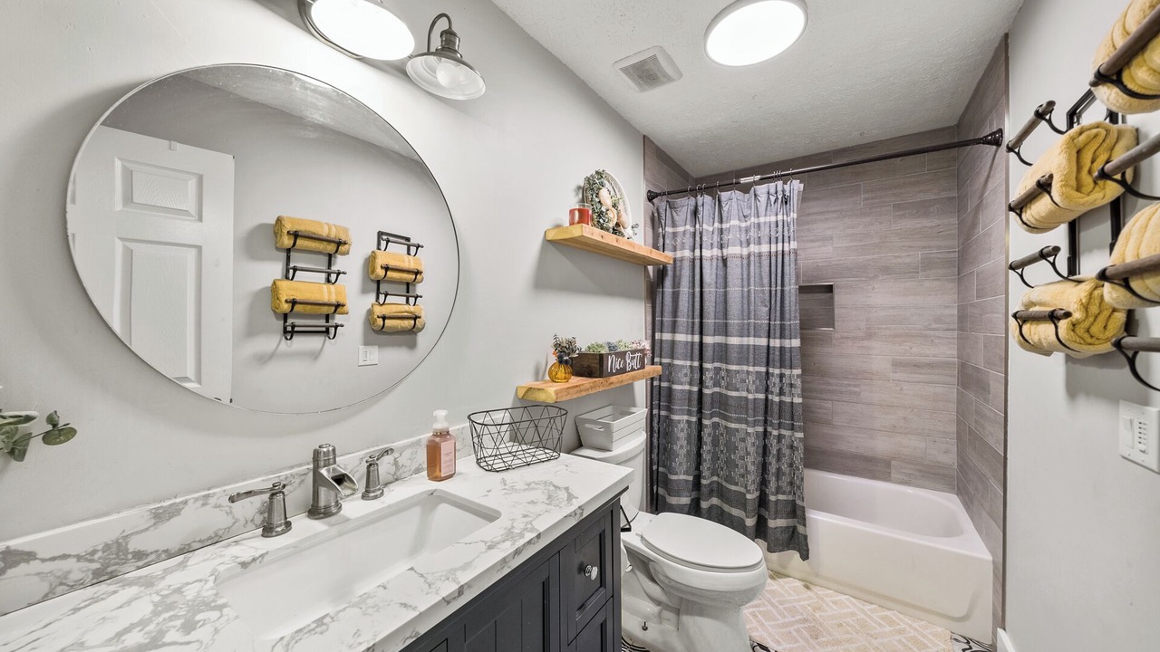 Photo of Bathroom in Youngstown