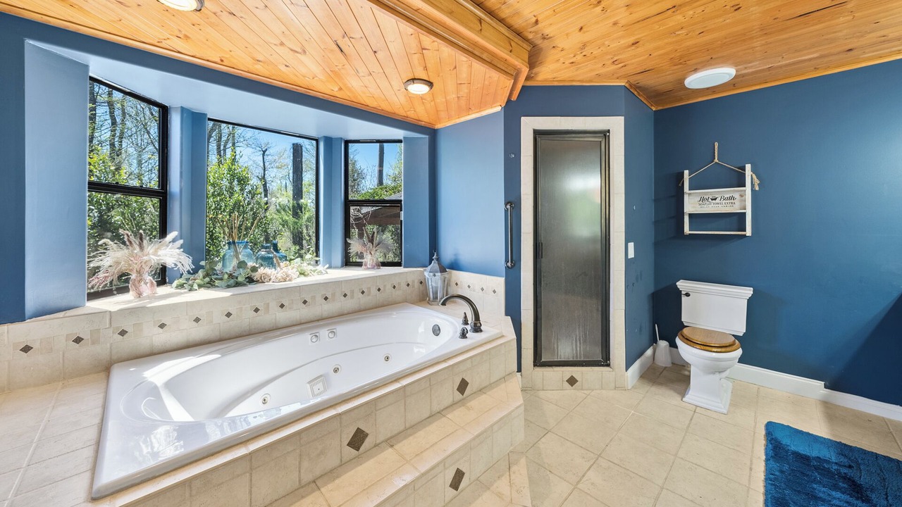 Photo of Bathroom in Youngstown