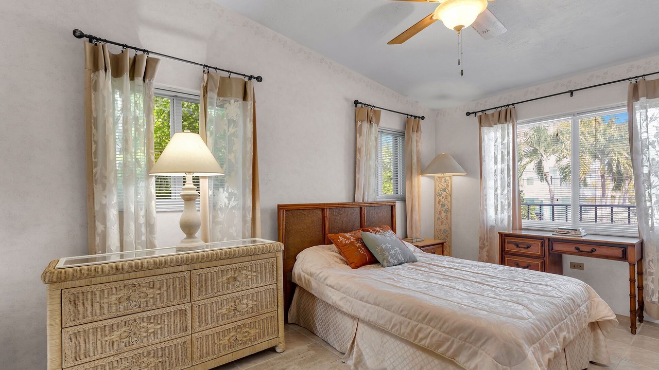 Photo of Bedroom in Islamorada