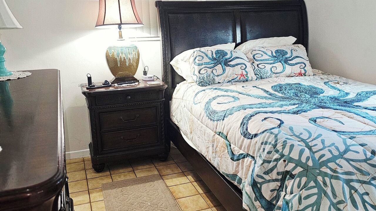 Photo of Bedroom in Pembroke Pines