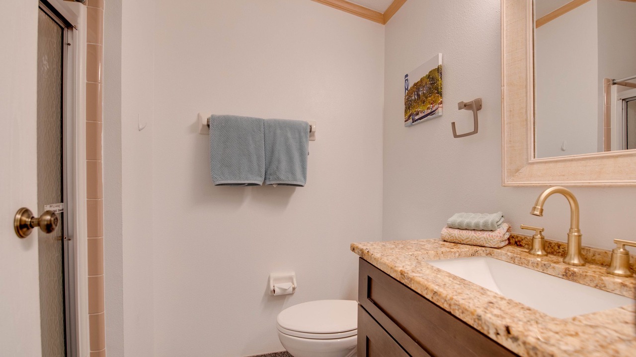 Photo of Bathroom in Cudjoe Key