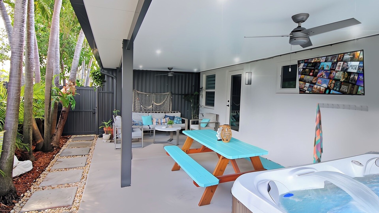 Photo of Patio Balcony in Coral Terrace