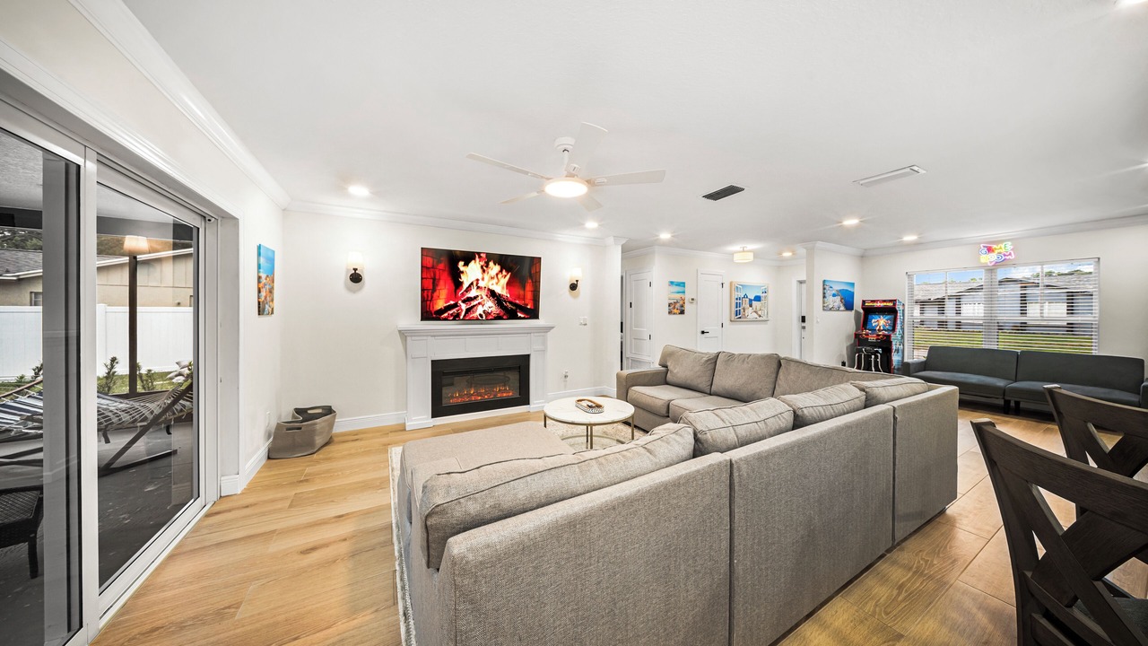 Photo of Livingroom in Lake Magdalene