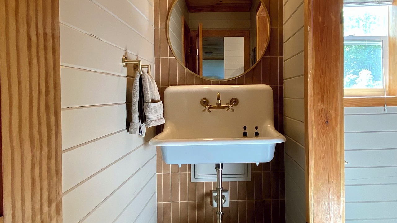 Photo of Bathroom in Ellijay