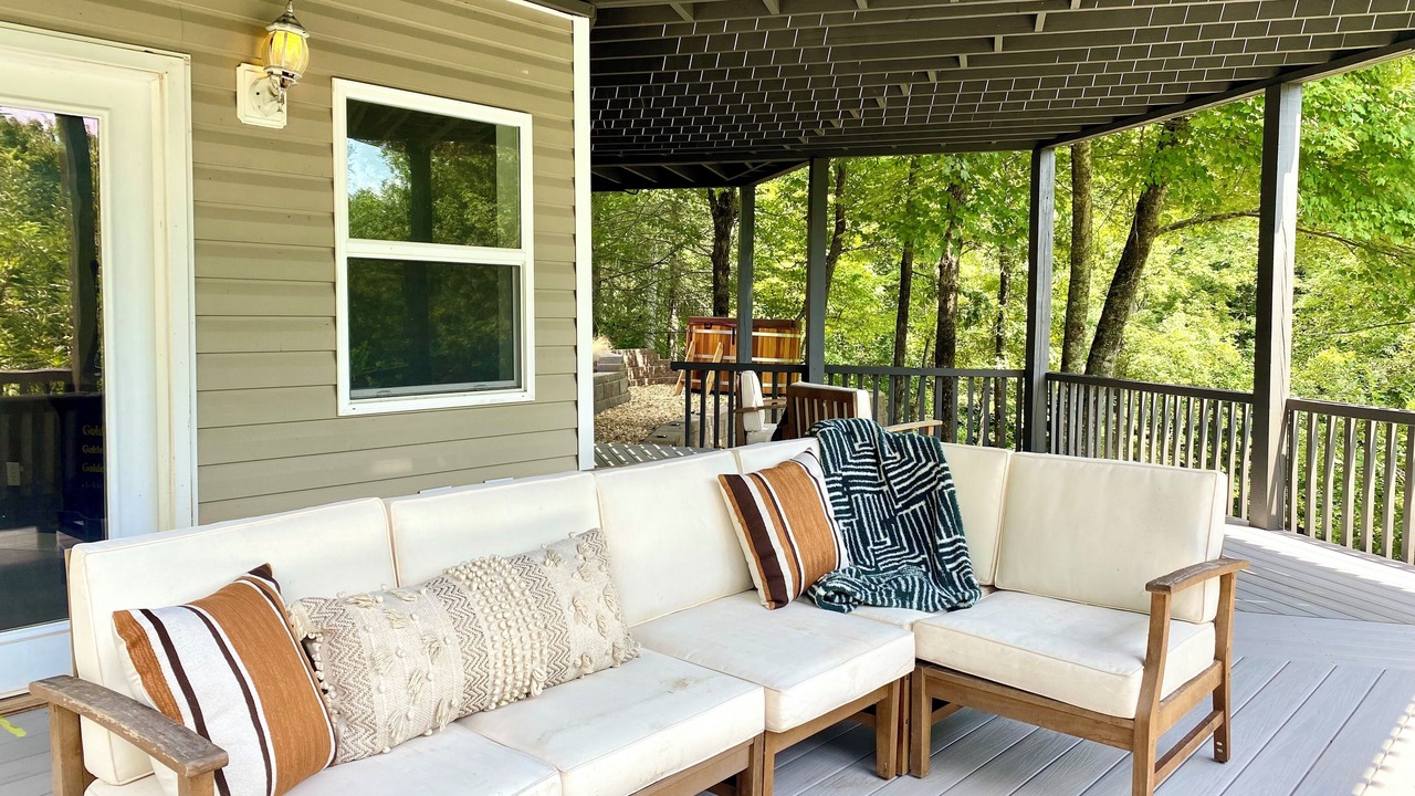 Photo of Patio Balcony in Ellijay