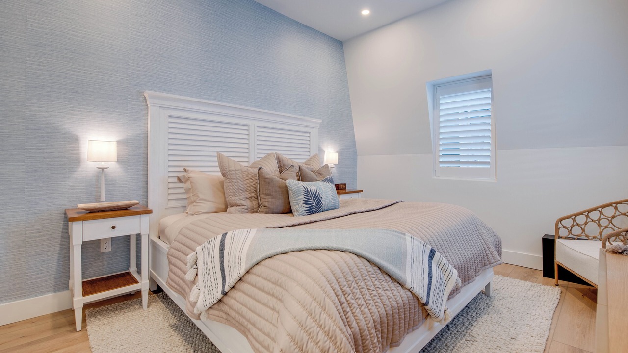 Photo of Bedroom in Historic Seaport