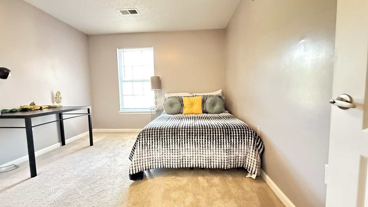 Photo of Bedroom in Tallahassee