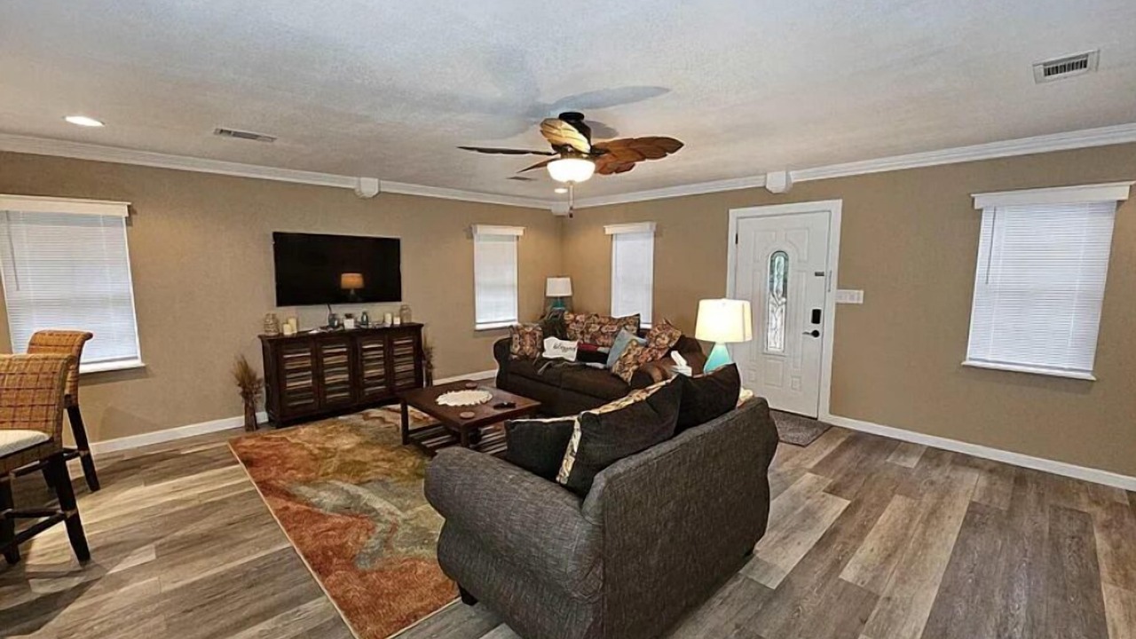 Photo of Livingroom in Warrington