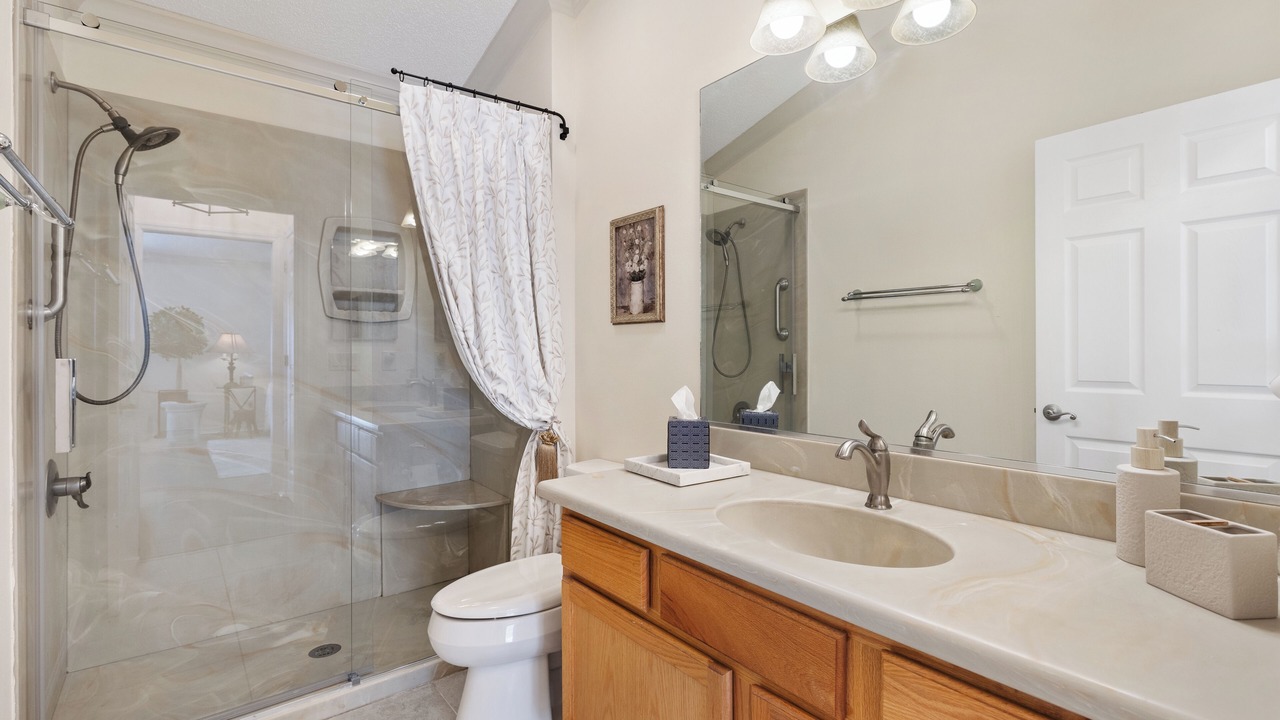 Photo of Bathroom in Duval
