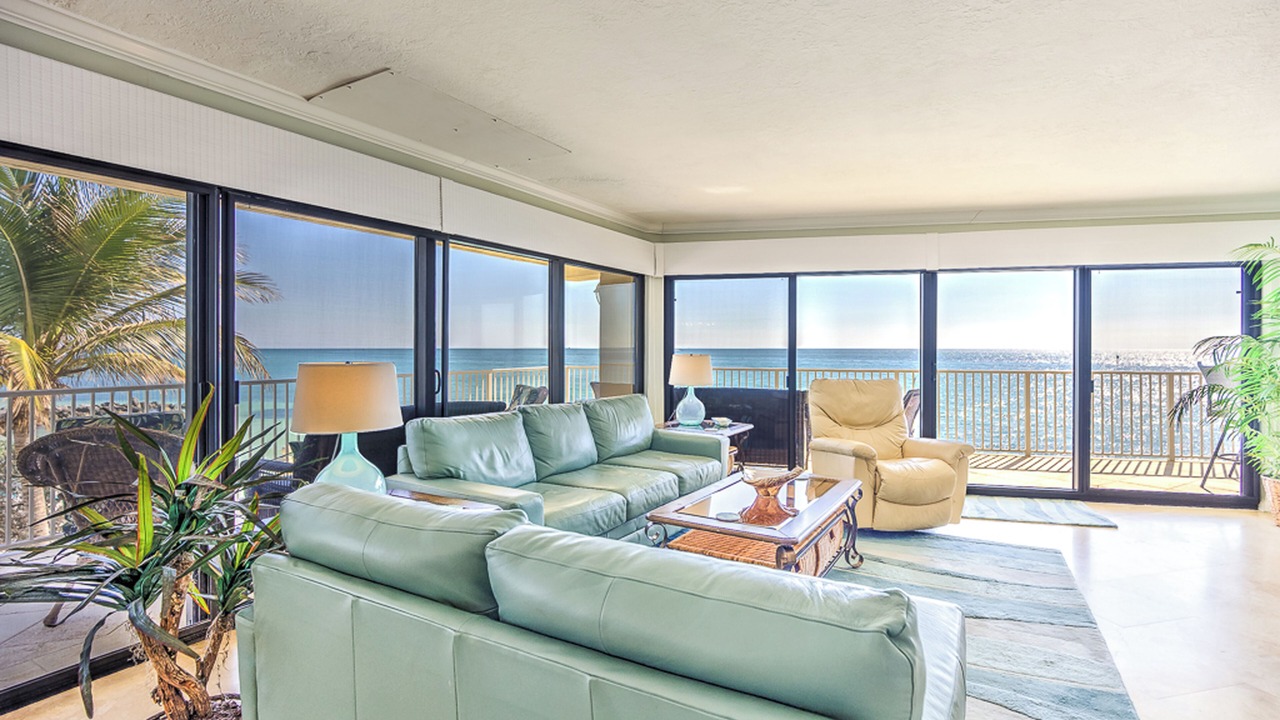Photo of Bedroom in Key Colony Beach