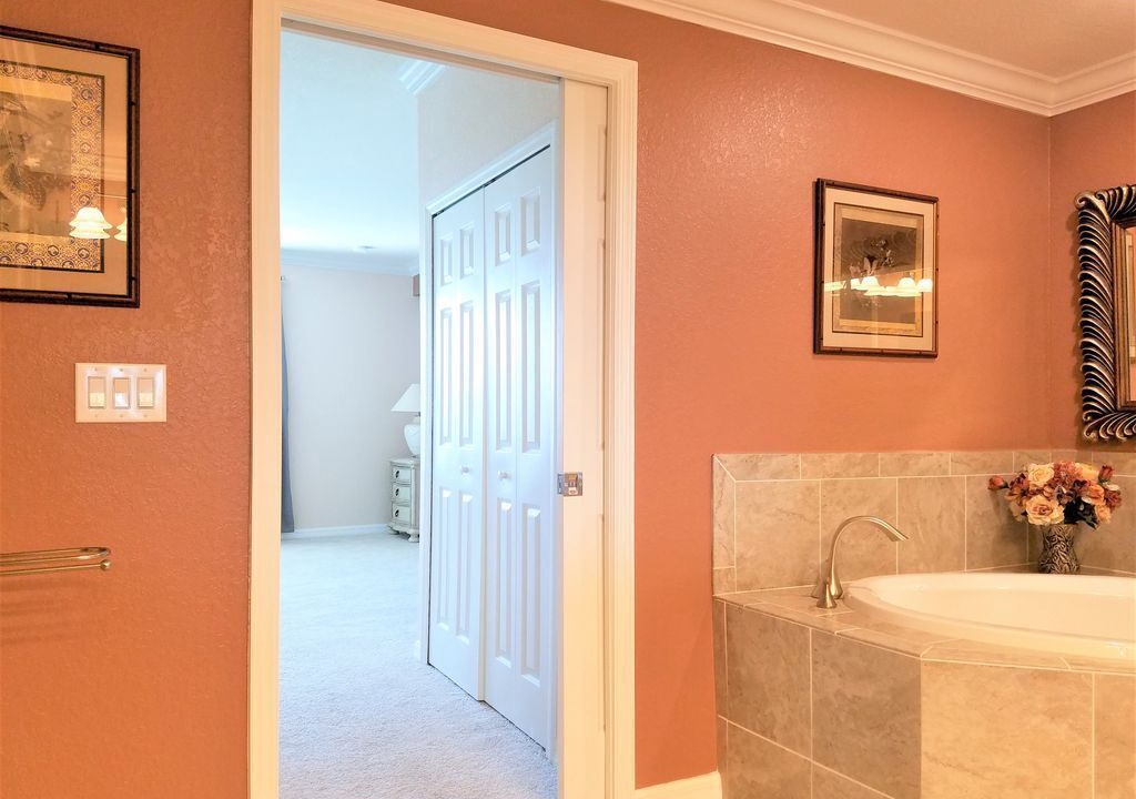 Photo of Bathroom in Lakewood Ranch