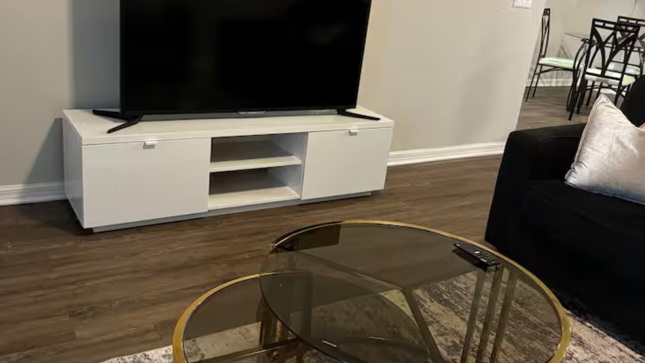 Photo of Livingroom in Northside