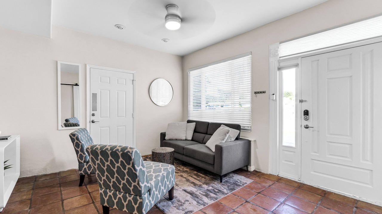 Photo of Livingroom in Sunset