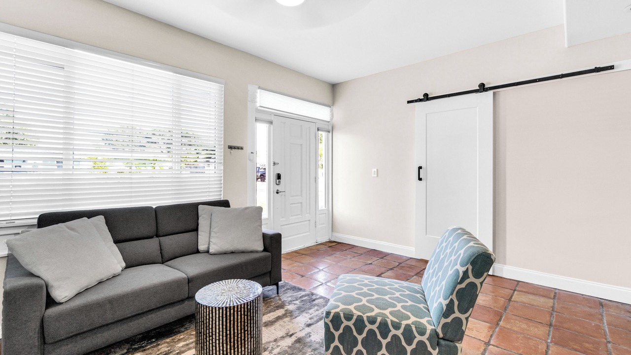 Photo of Livingroom in Sunset