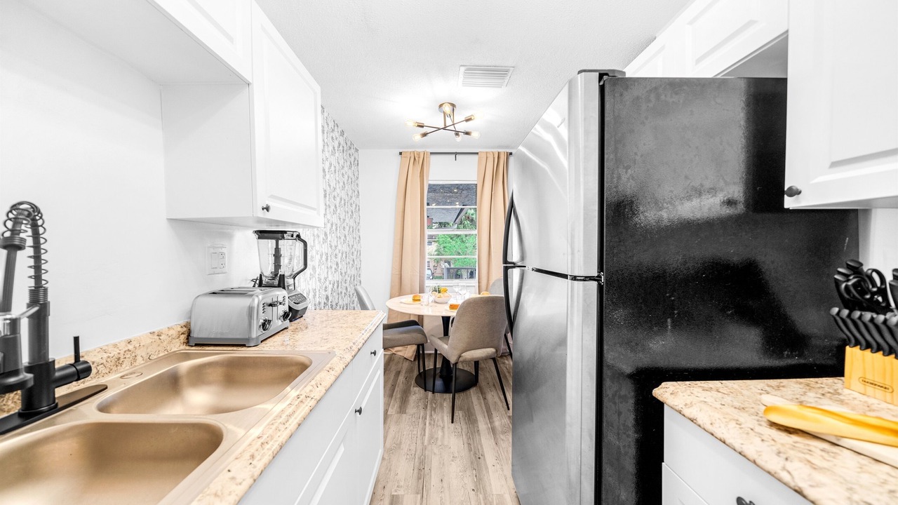 Photo of Kitchen in Survey Creek