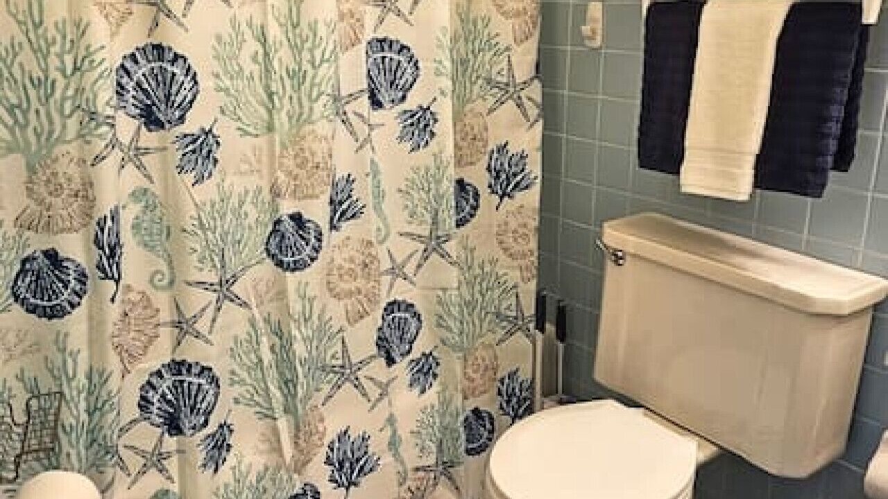 Photo of Bathroom in Cocoa Beach