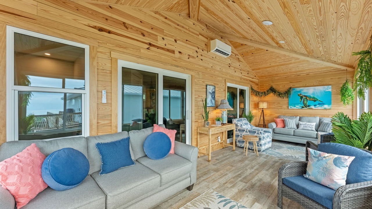 Photo of Livingroom in Atlantic Shores