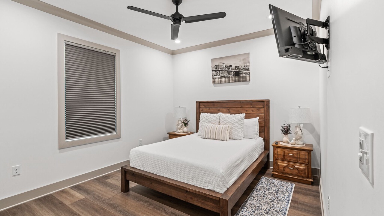 Photo of Bedroom in Foley