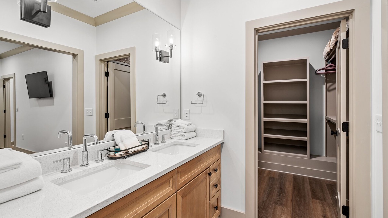 Photo of Bathroom in Foley