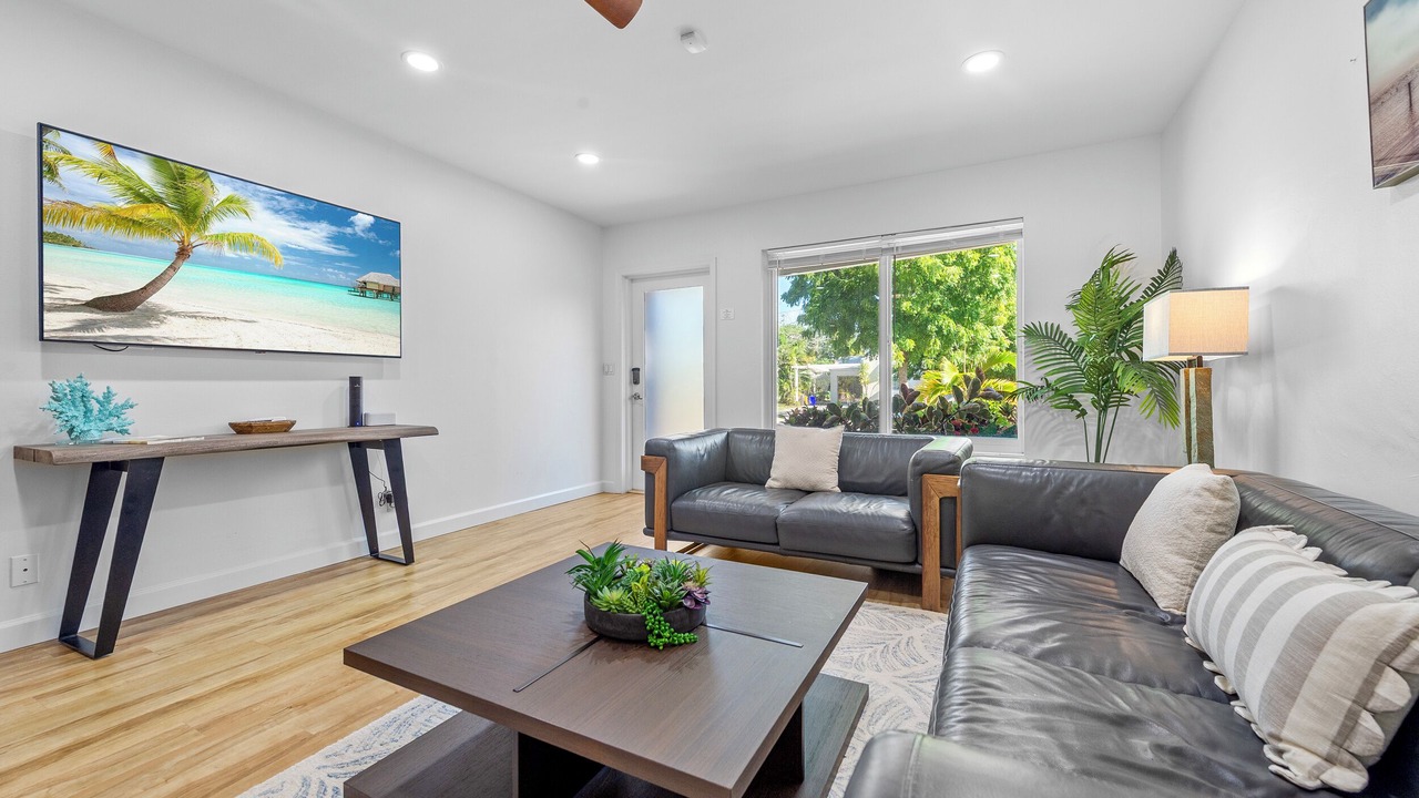 Photo of Livingroom in Old Northwood Historic District