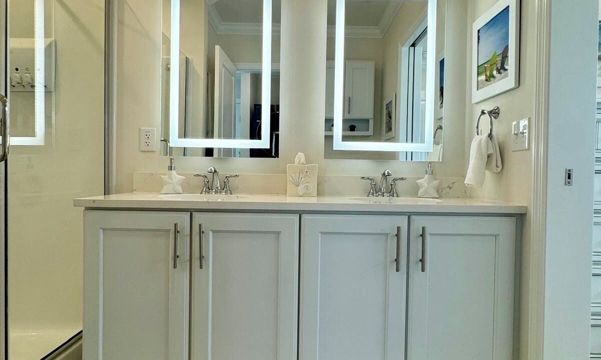 Photo of Bathroom in Jensen Beach