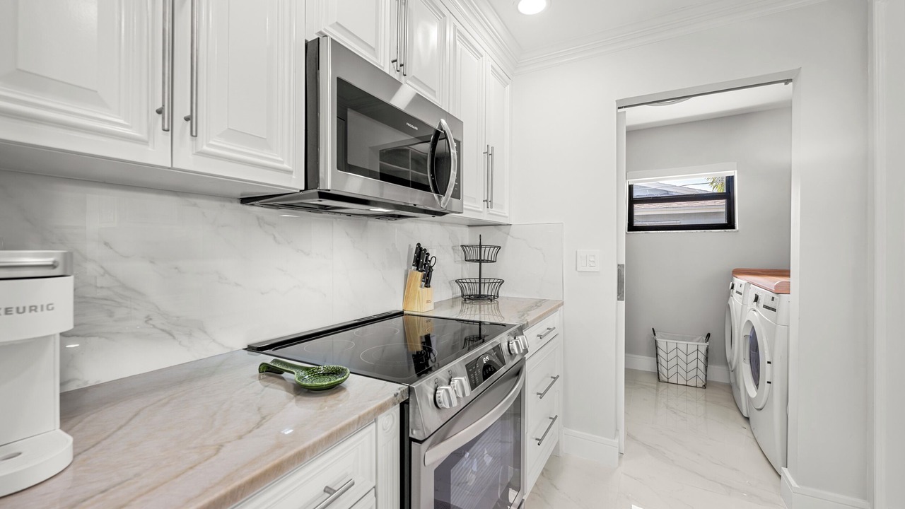 Photo of Kitchen in Tropic Palms