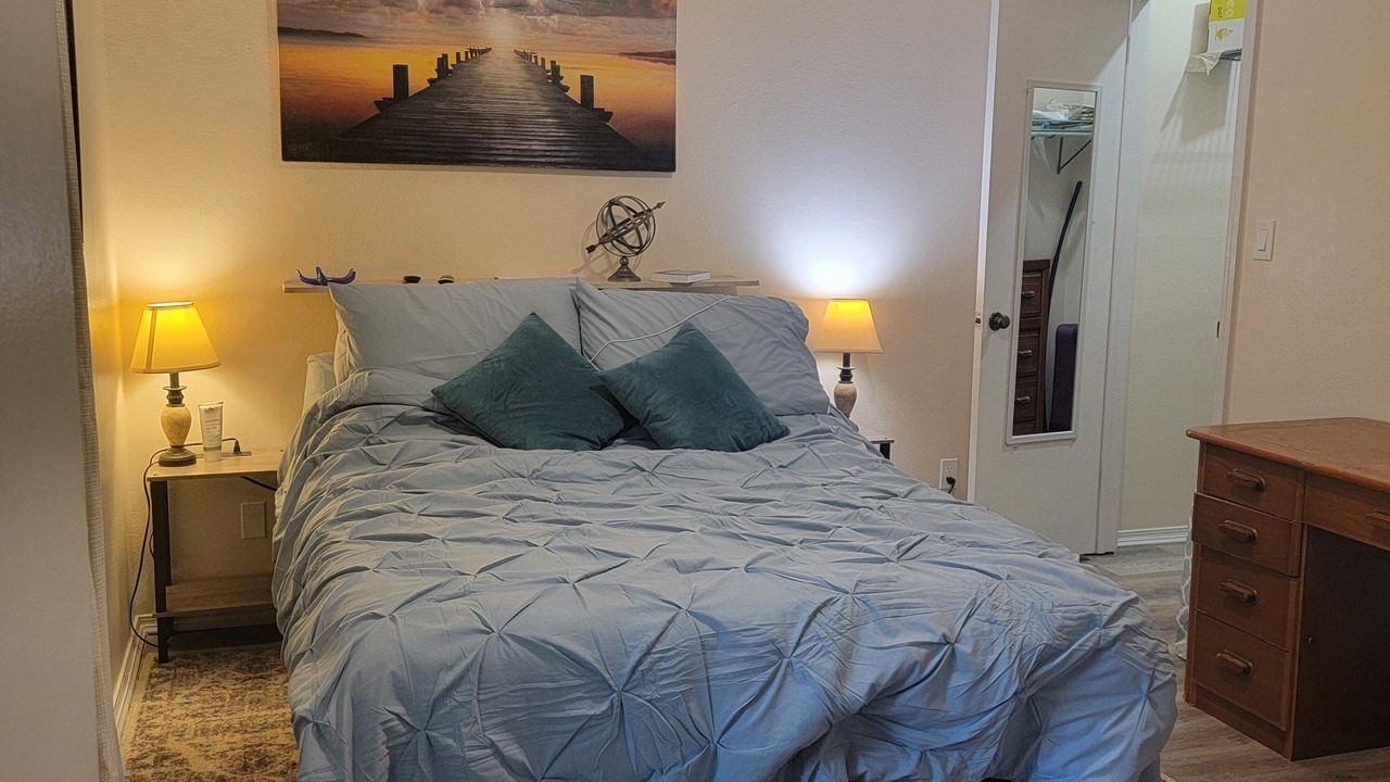 Photo of Bedroom in Ferry Pass