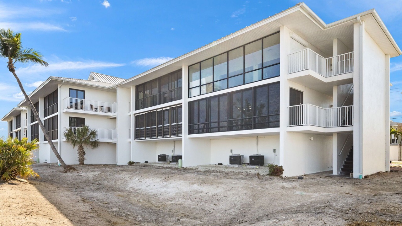 Photo of Outdoor in Beachview Country Club Estates