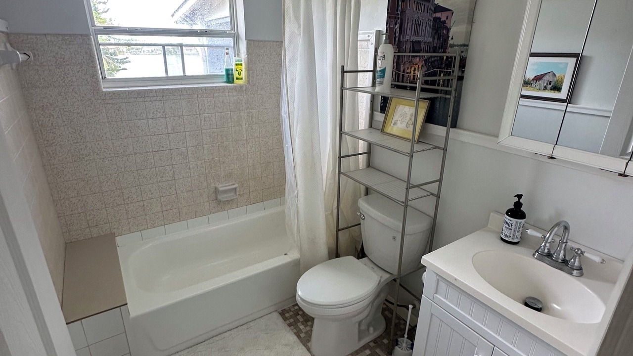 Photo of Bathroom in Deltona Lakes