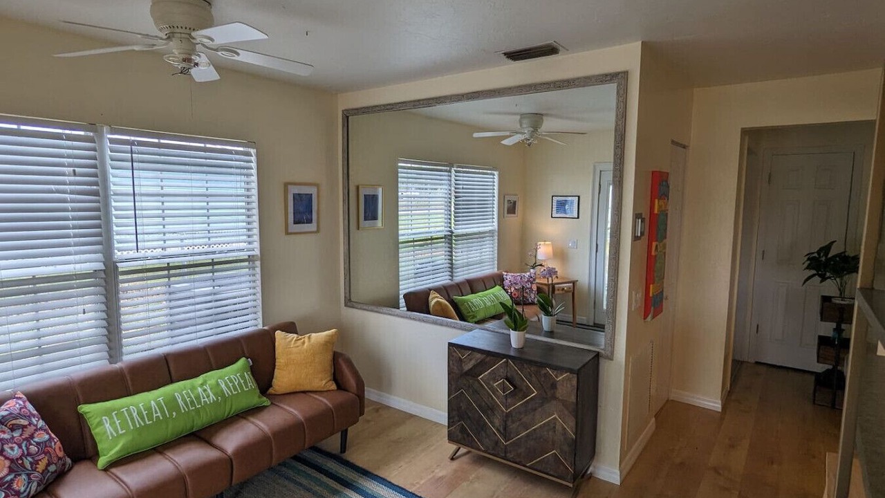 Photo of Livingroom in Sebring