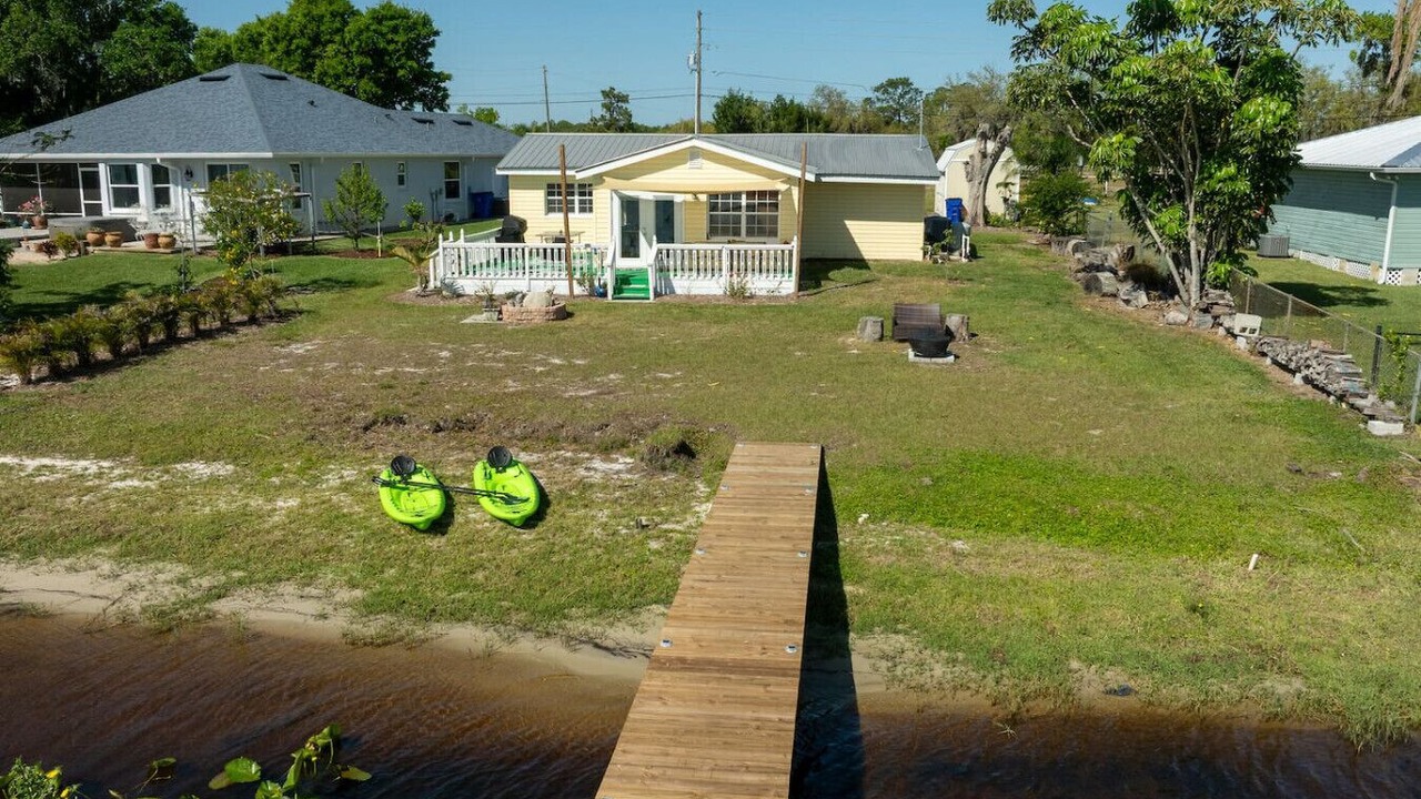 Photo of Patio Balcony in Sebring