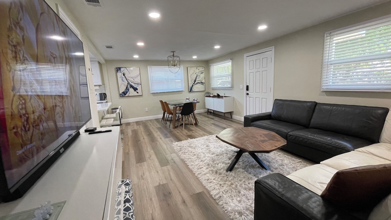Photo of Livingroom in Sun Bay South