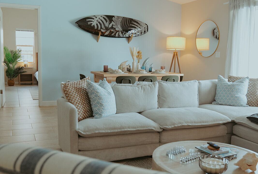 Photo of Livingroom in Lauderhill