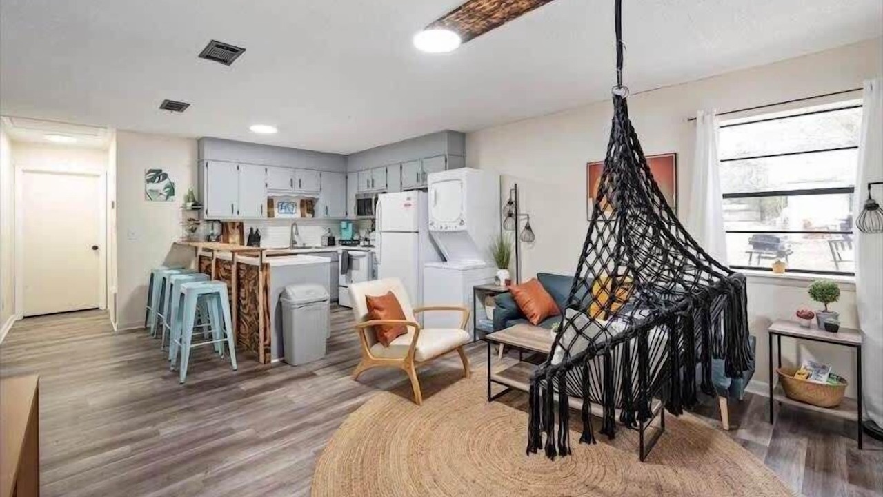 Photo of Livingroom in West Pensacola