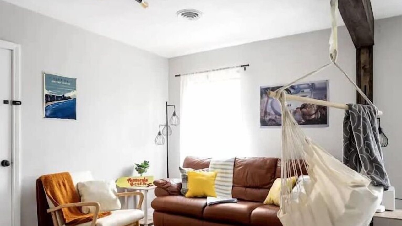 Photo of Livingroom in West Pensacola