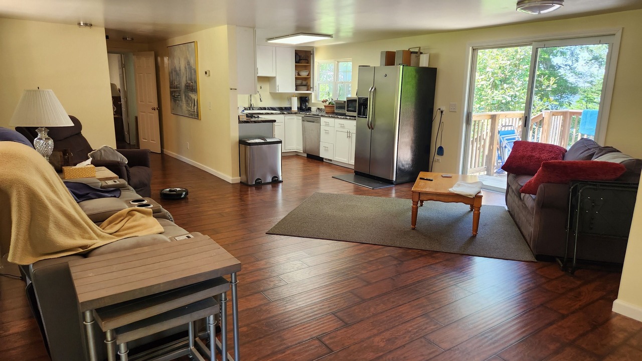 Photo of Livingroom in Telogia