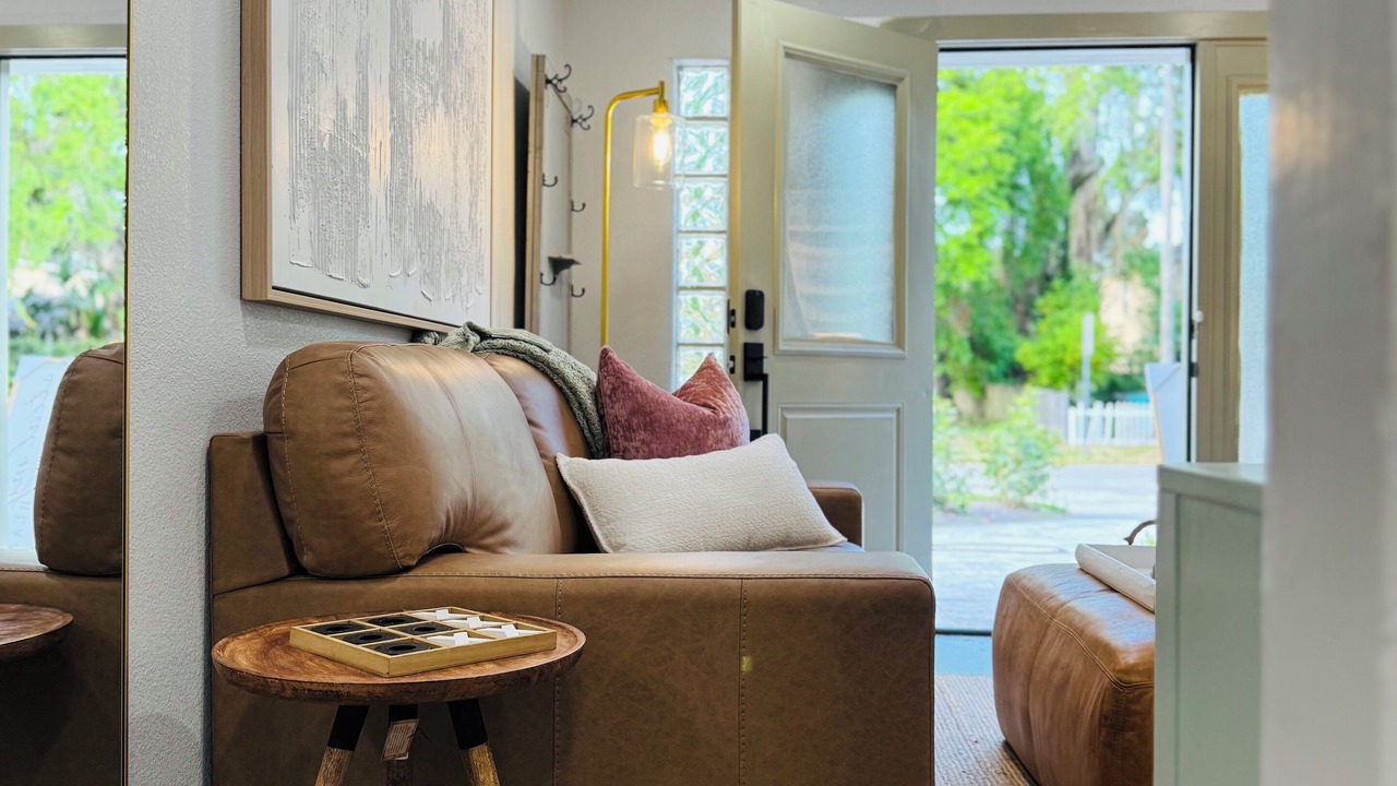 Photo of Livingroom in College Park