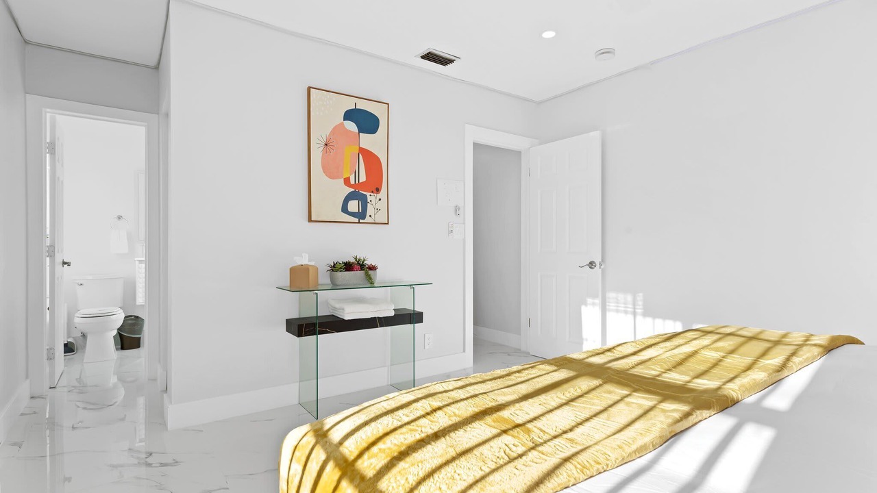 Photo of Bedroom in Harbor Beach