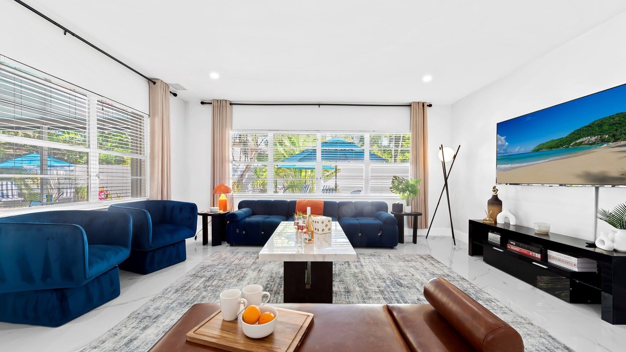 Photo of Livingroom in Harbor Beach