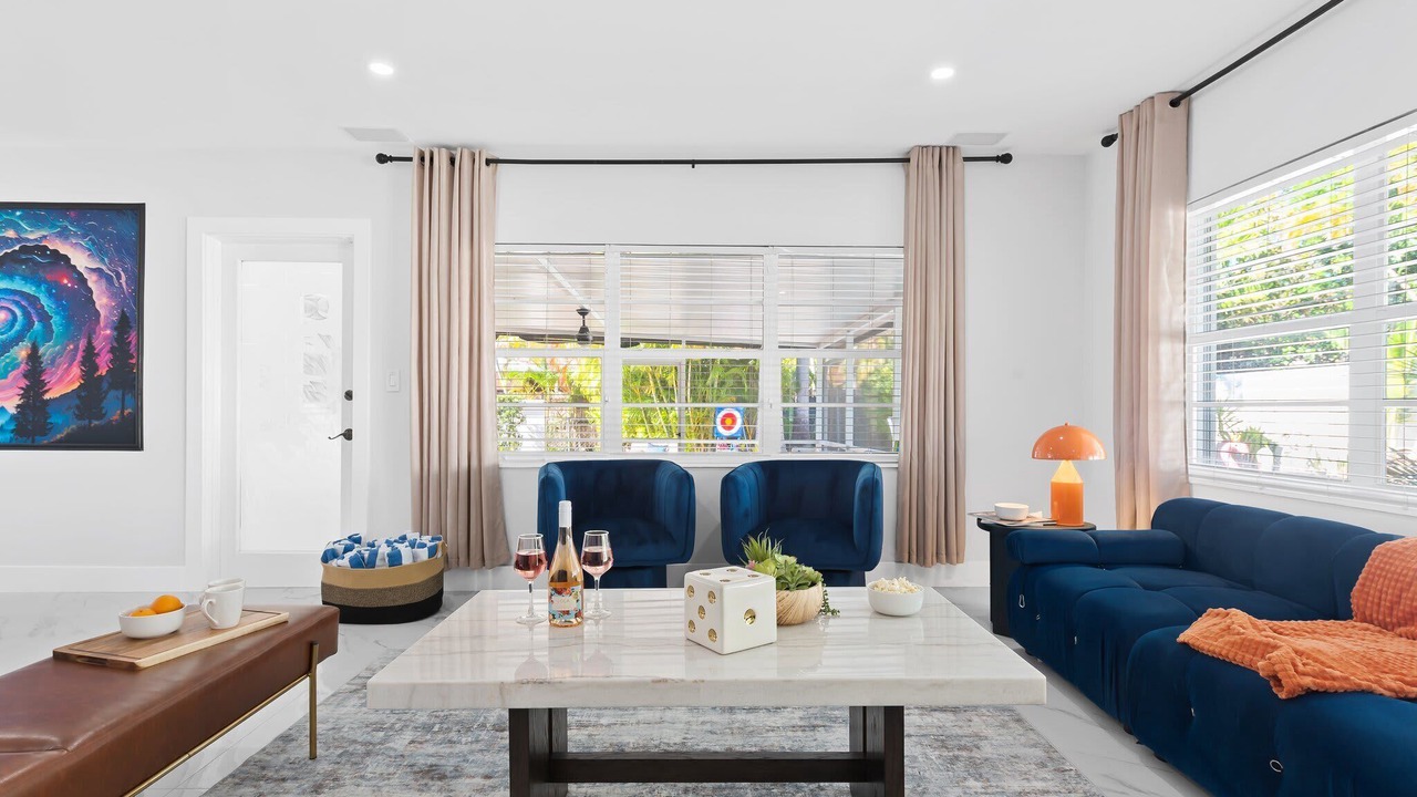 Photo of Livingroom in Harbor Beach