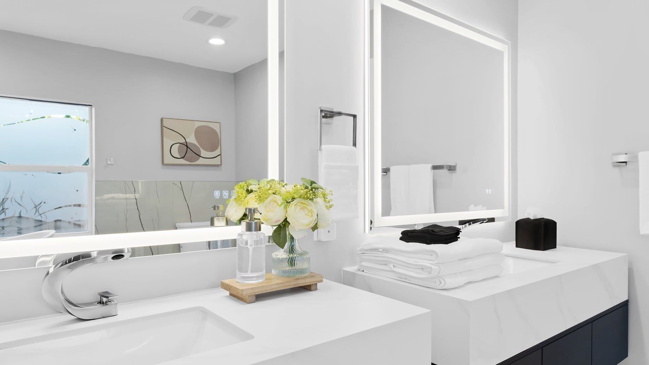 Photo of Bathroom in Harbor Beach