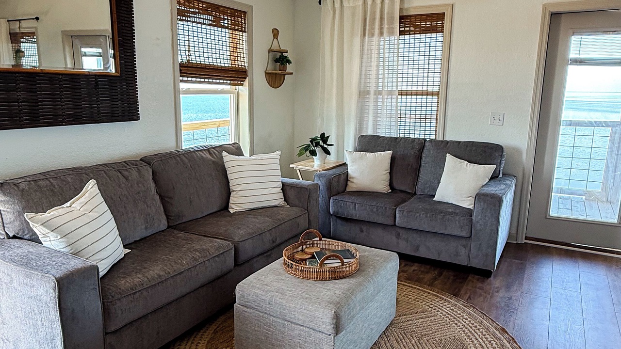Photo of Livingroom in Keaton Beach